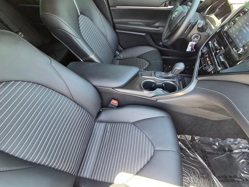 Certified 2023 Toyota Camry SE image 19