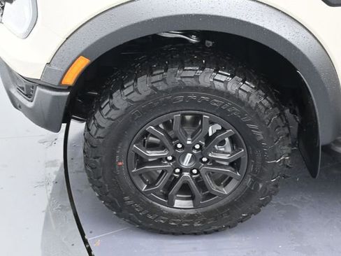 Used 2025 Ford Ranger Raptor image 9