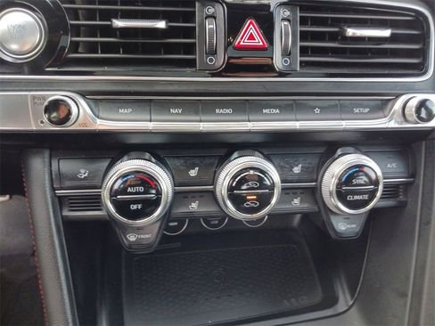 Used 2023 Genesis G70 2.0T w/ Sport Prestige Package image 24