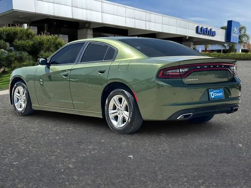 Used 2022 Dodge Charger SXT RWD image 7