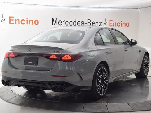New 2026 Mercedes-Benz E 53 AMG e 4MATIC Sedan image 6