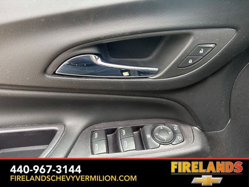 Used 2020 Chevrolet Equinox LT w/ Midnight Edition image 14