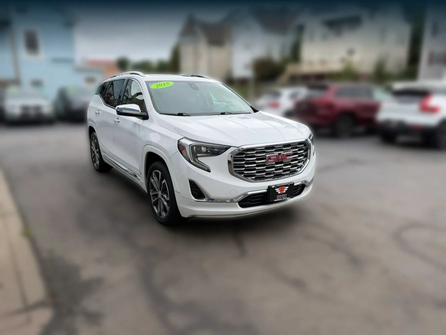 Used 2018 GMC Terrain Denali w/ Comfort Package AWD/4WD image 2