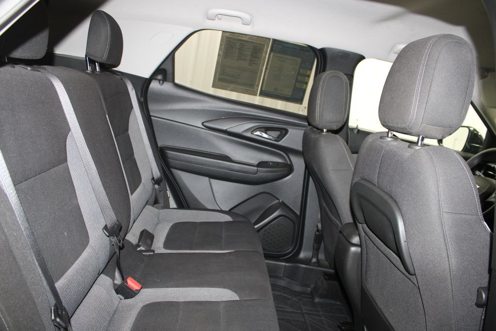 Used 2026 Chevrolet TrailBlazer LT FWD image 31