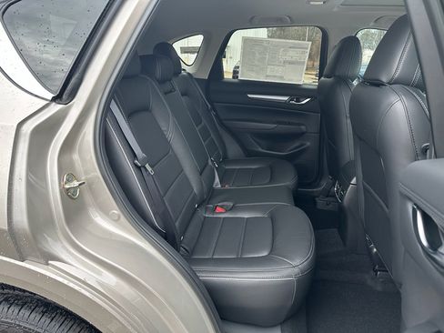 New 2025 MAZDA CX-5 AWD 2.5 S w/ Preferred Package image 22