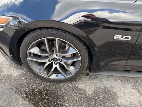 Used 2015 Ford Mustang GT Premium RWD image 9