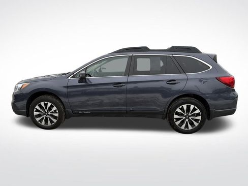 Used 2017 Subaru Outback 3.6R Limited image 11
