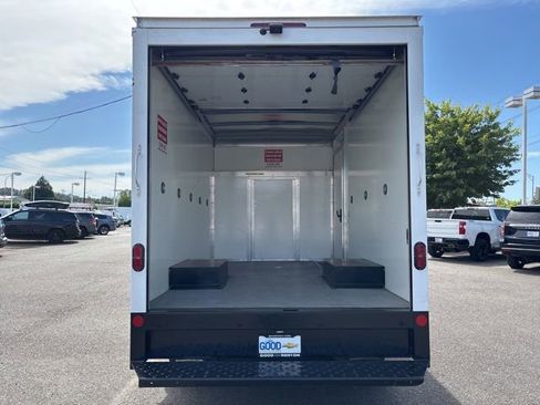 Used 2023 Ford Transit 350 DRW RWD image 27