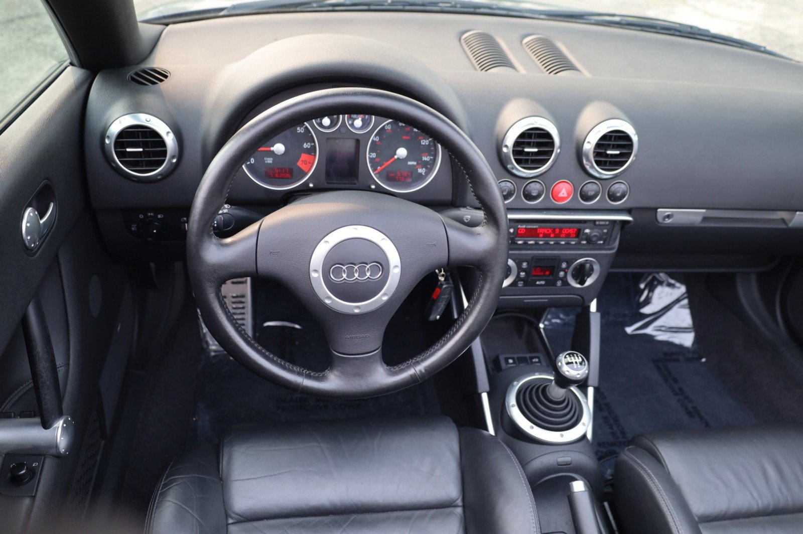 Used 2002 Audi TT 1.8T FWD image 18