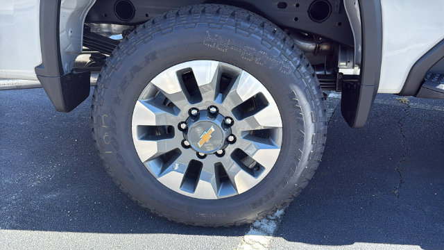 New 2026 Chevrolet Silverado 2500 Custom w/ Custom Convenience Package AWD/4WD image 9