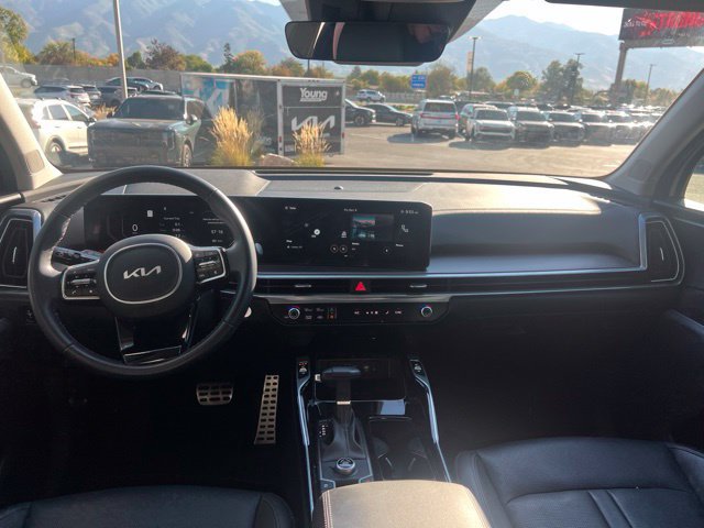 Used 2025 Kia Sorento SX FWD image 20