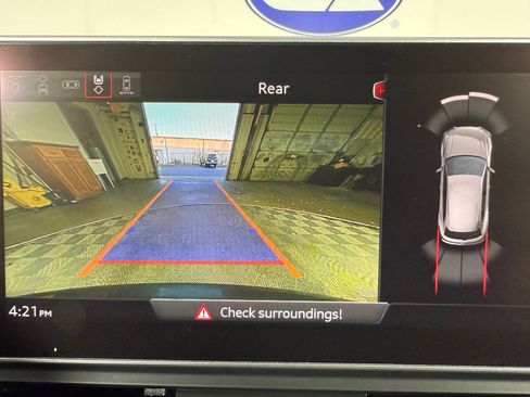 Used 2018 Audi SQ5 Prestige w/ Prestige Package image 26