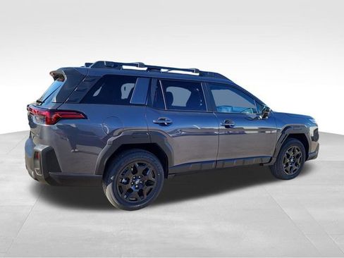 Used 2026 Subaru Outback Limited AWD/4WD image 2