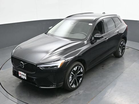 New 2026 Volvo XC60 B5 Plus w/ Protection Package Premier image 35
