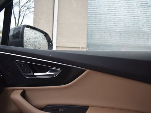 Used 2022 Audi Q7 2.0T Premium image 20