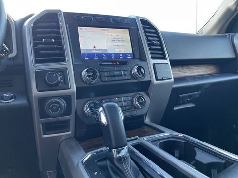 Used 2020 Ford F150 Lariat w/ Equipment Group 502A Luxury image 15