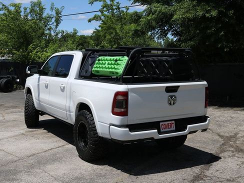 Used 2019 RAM 1500 Laramie AWD/4WD image 3