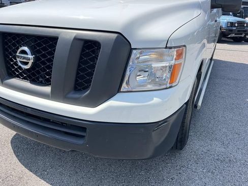 Used 2018 Nissan NV 3500 S RWD image 9