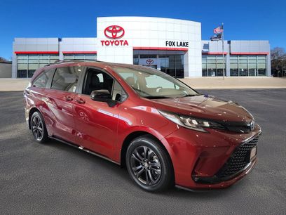 New 2025 Toyota Sienna XSE w/ XSE Plus Package