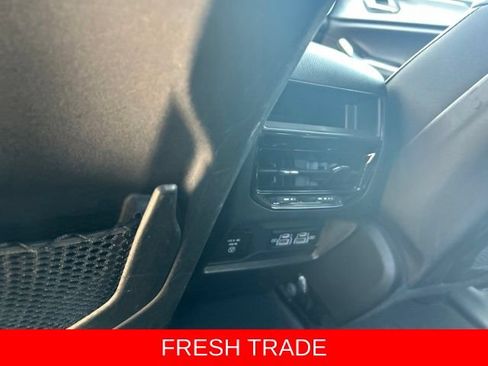 Used 2024 Jeep Grand Cherokee Altitude AWD/4WD image 40