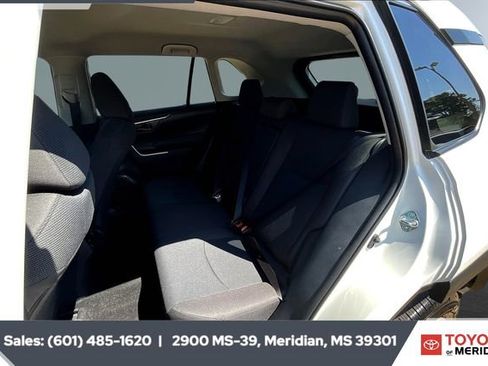 Used 2025 Toyota RAV4 LE image 19