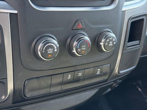 Used 2024 RAM 1500 Classic Warlock RWD image 36