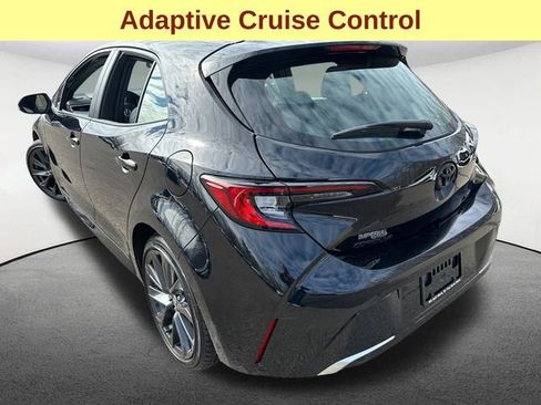 Certified 2025 Toyota Corolla XSE FWD image 9