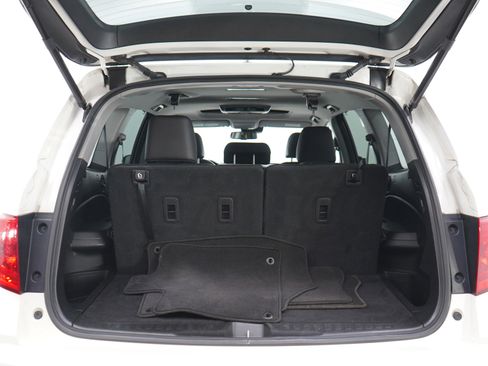 Used 2018 Honda Pilot Touring image 18