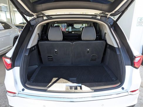 Used 2023 Acura MDX SH-AWD w/ Advance Package image 33