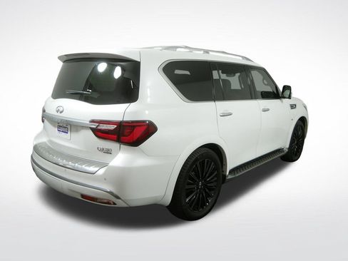 Used 2019 INFINITI QX80 Limited w/ All-Season Package AWD/4WD image 3