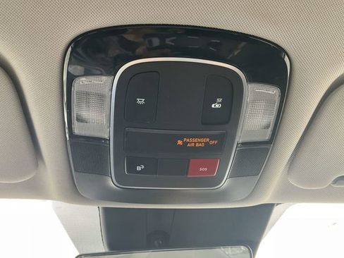 Used 2024 Hyundai Sonata SEL FWD image 16