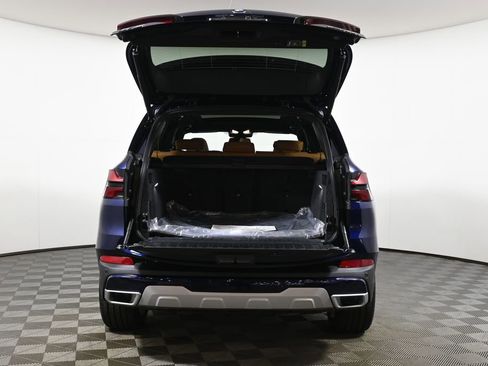 New 2026 BMW X5 xDrive40i w/ Premium Package AWD/4WD image 36