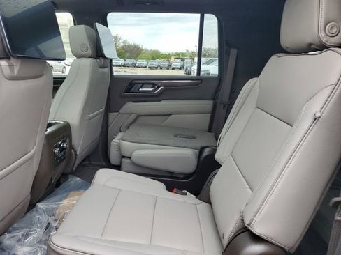 New 2026 GMC Yukon XL Elevation w/ Elevation Premium Package image 11