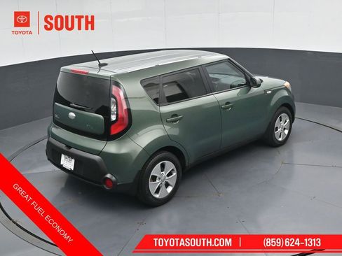 Used 2014 Kia Soul FWD image 40