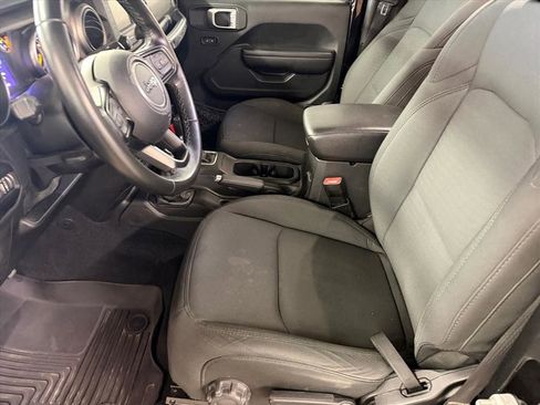 Used 2020 Jeep Wrangler Sport S image 11