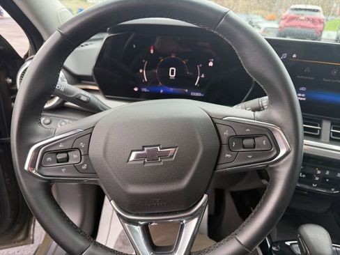 Certified 2024 Chevrolet Trax ACTIV w/ Sunroof Package image 15