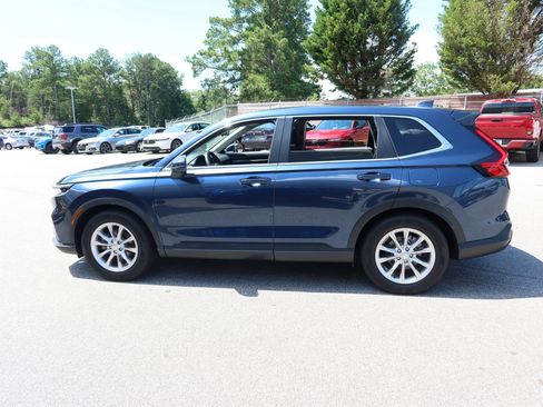 Certified 2024 Honda CR-V EX image 8
