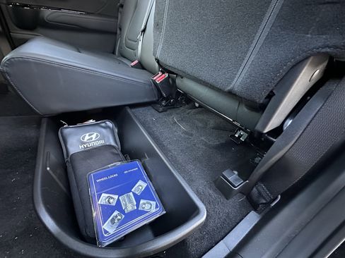 Used 2024 Hyundai Santa Cruz Limited image 29