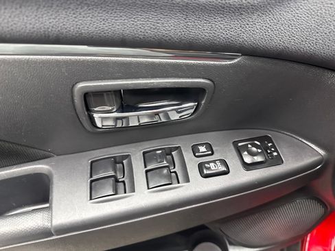 Used 2024 Mitsubishi Outlander Sport ES AWD/4WD image 27