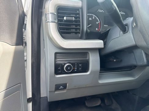 Used 2023 Ford F250 XL w/ FX4 Off-Road Package image 8