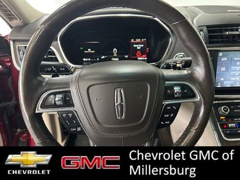 Used 2017 Lincoln Continental Reserve w/ Luxury Package AWD/4WD image 16