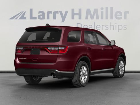 Used 2021 Dodge Durango GT RWD image 2
