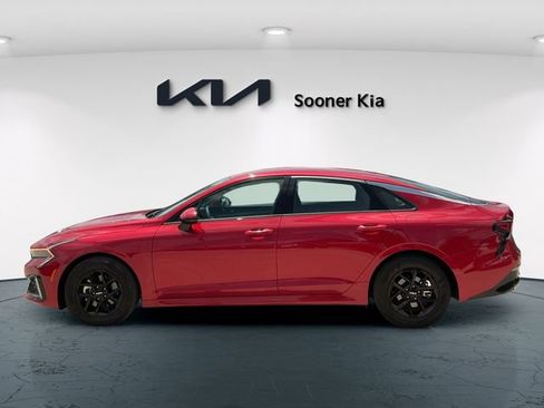 Used 2025 Kia K5 LXS FWD image 3