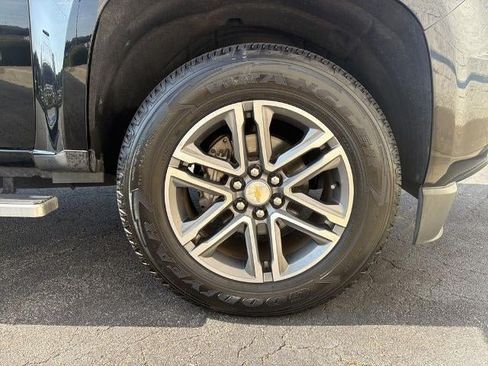 Used 2020 Chevrolet Colorado LT w/ Safety Package RWD image 12