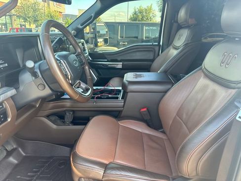 Used 2024 Ford F250 King Ranch w/ FX4 Off-Road Package AWD/4WD image 6