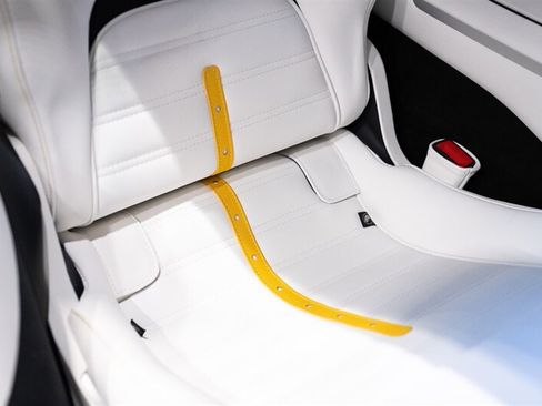 Used 2026 Ferrari Purosangue AWD/4WD image 41