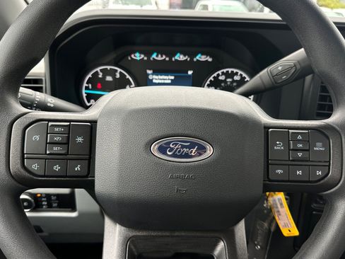 New 2025 Ford F350 XL w/ XL Chrome Package RWD image 19