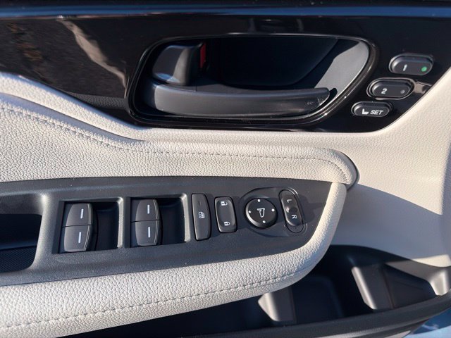 New 2027 Honda Odyssey Touring image 17