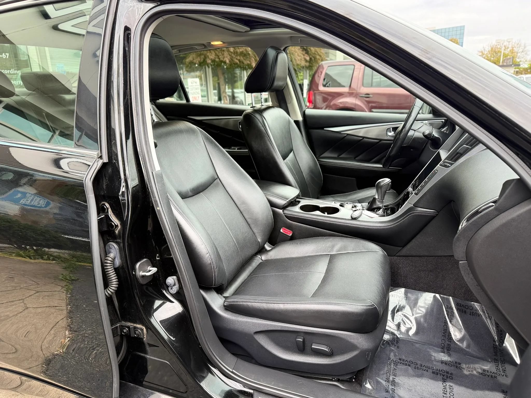 Used 2015 INFINITI Q50 Premium w/ Navigation Package AWD/4WD image 37