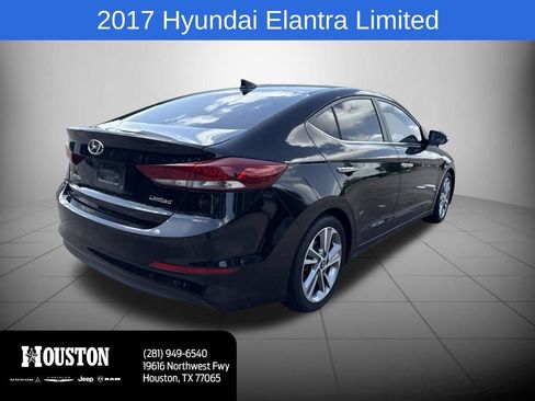 Used 2017 Hyundai Elantra Limited FWD image 5